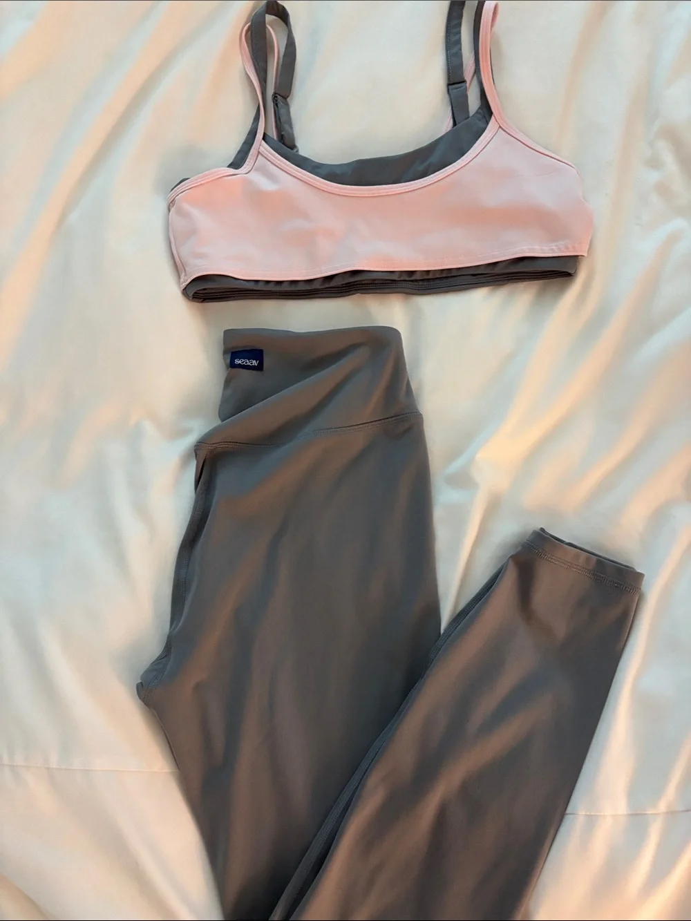 Seaav Pink & Gray Athletic Bra and Gray Leggings Set large bra medium leggings